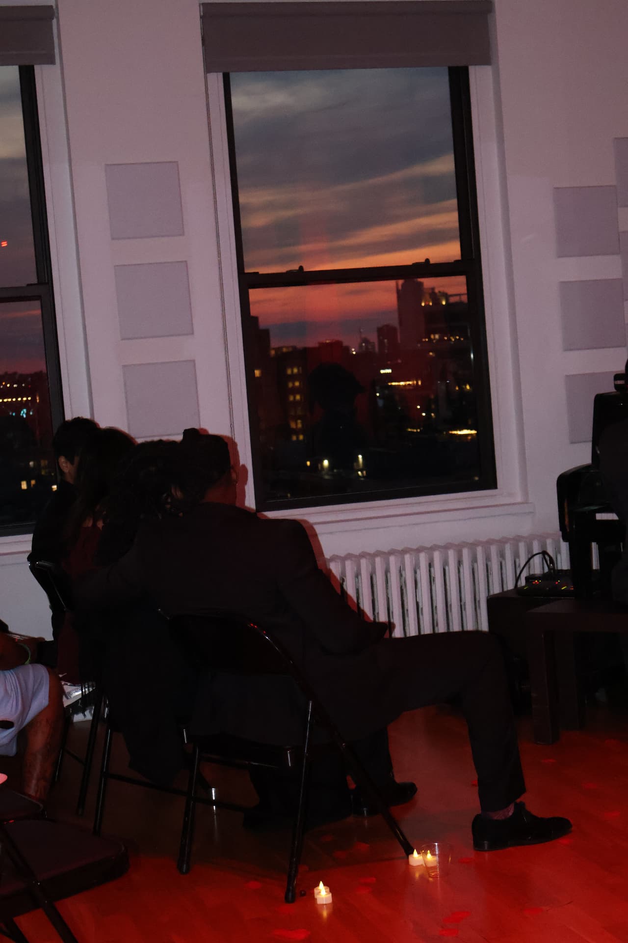 New York — Sunset over Manhattan, DeSean Kirkland live in concert